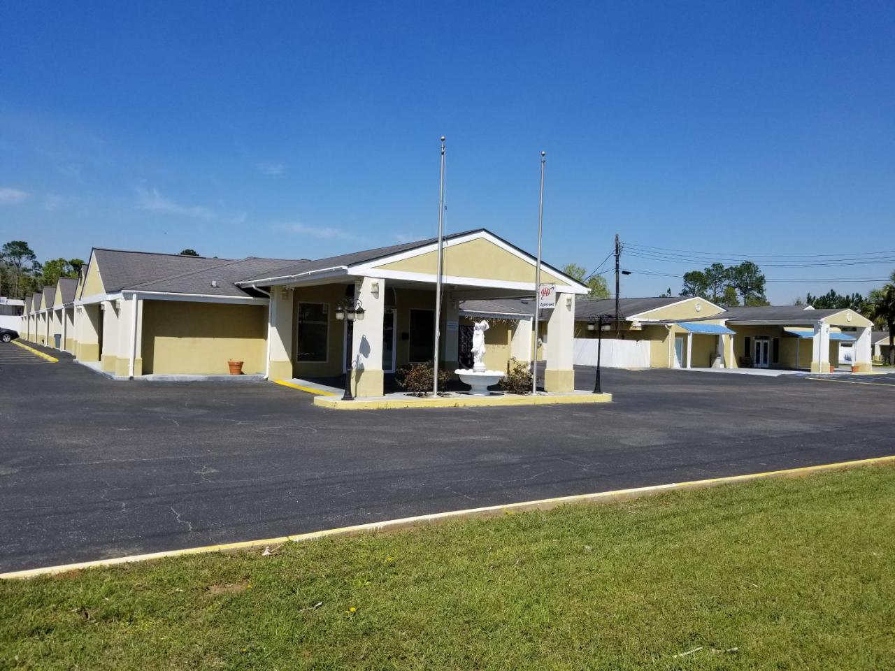 Rodeway Inn & Suites Enterprise Exterior foto